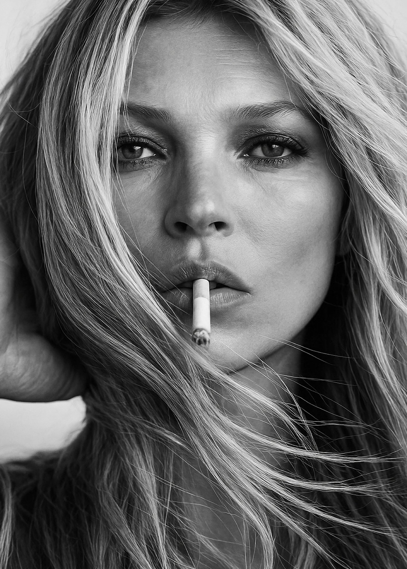 Cigarette, Kate Moss