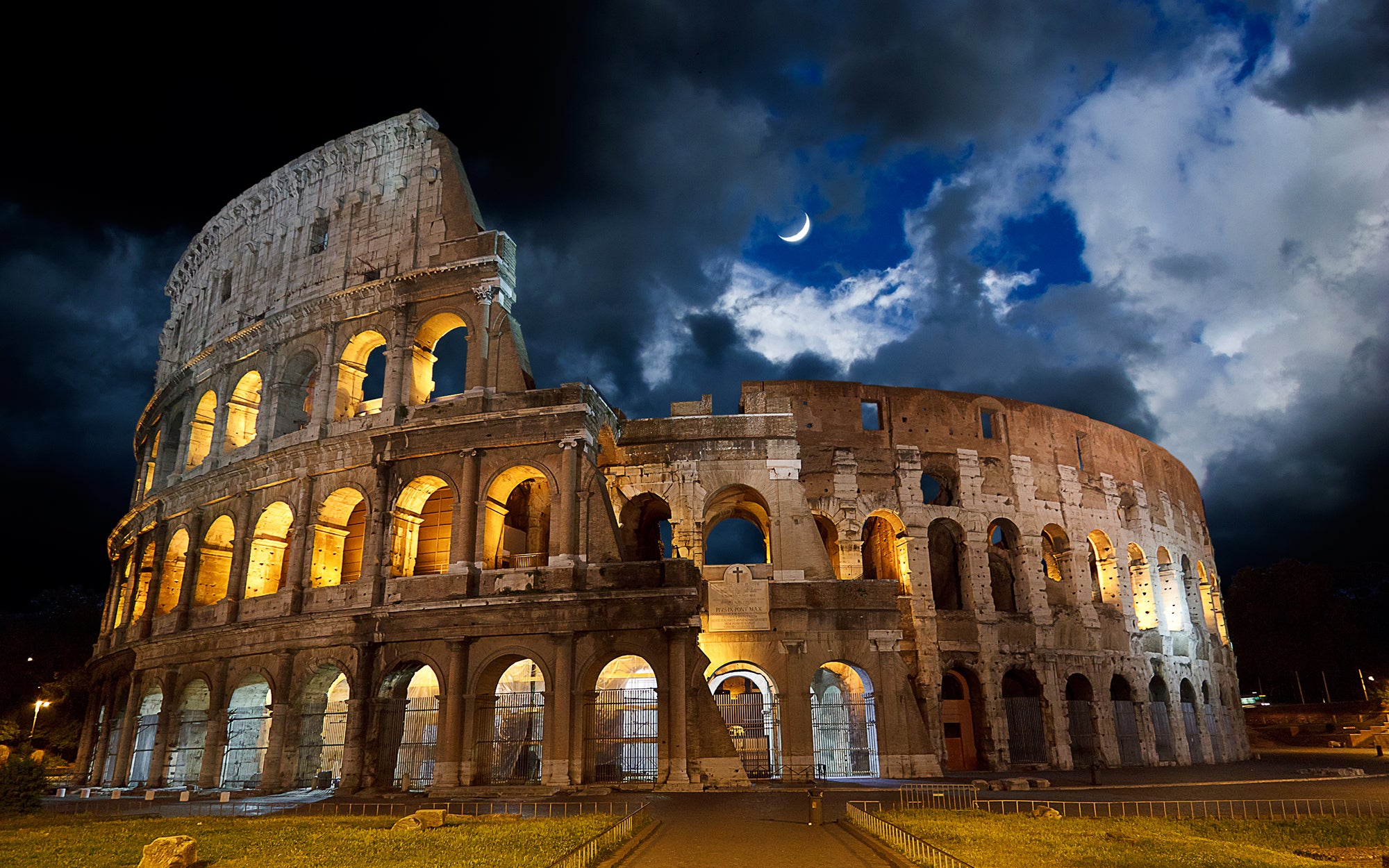 Colosseum bij Nacht